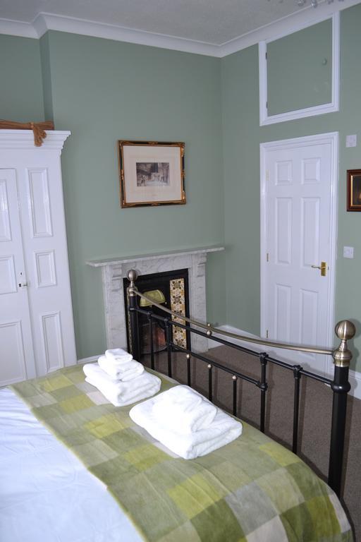 Corra Lynn Bed & Breakfast Whitby Eksteriør bilde