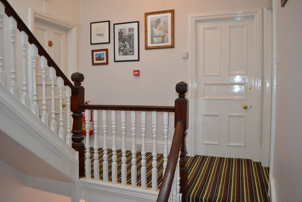 Corra Lynn Bed & Breakfast Whitby Eksteriør bilde