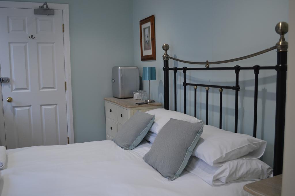 Corra Lynn Bed & Breakfast Whitby Eksteriør bilde