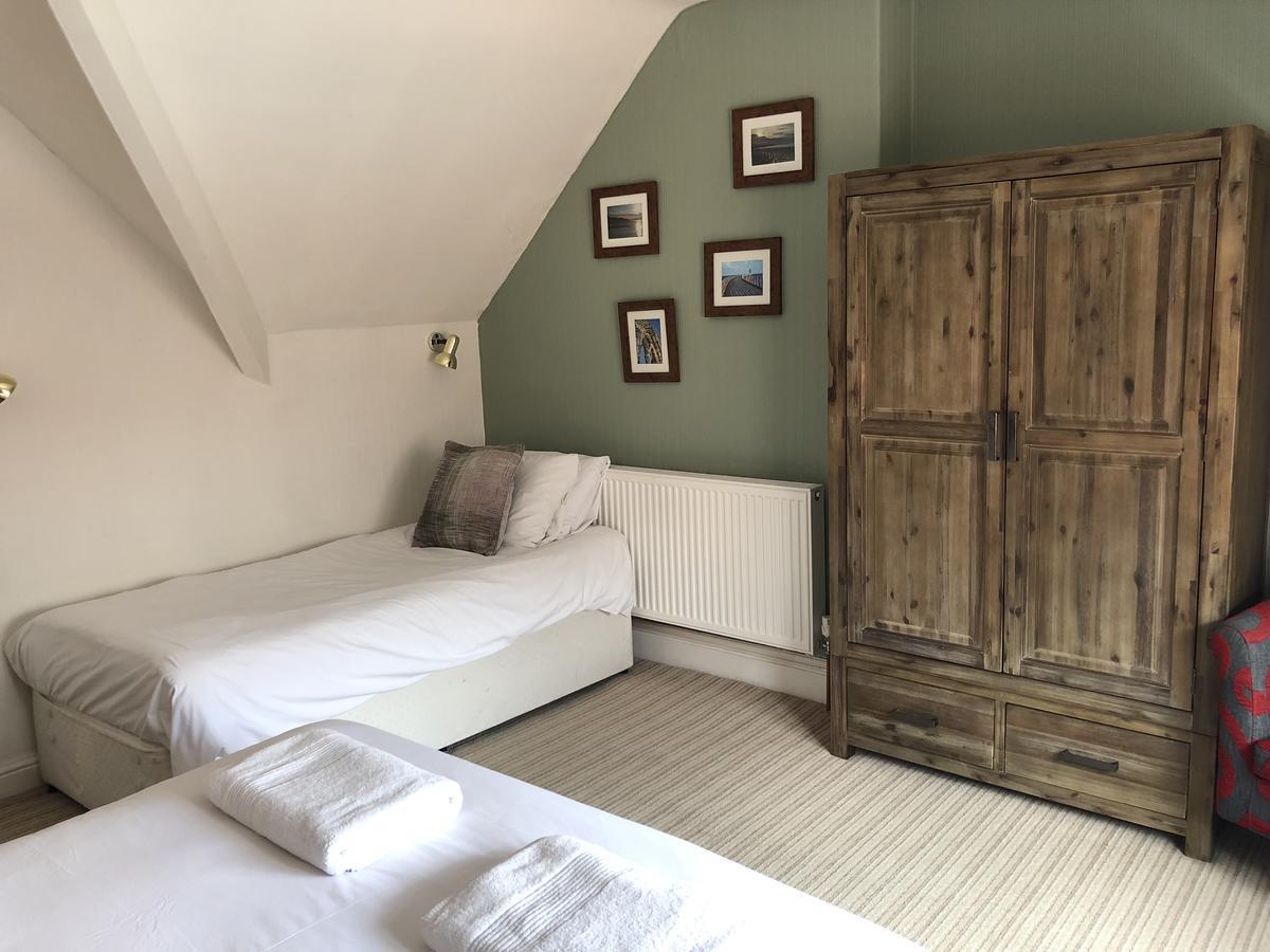Corra Lynn Bed & Breakfast Whitby Eksteriør bilde