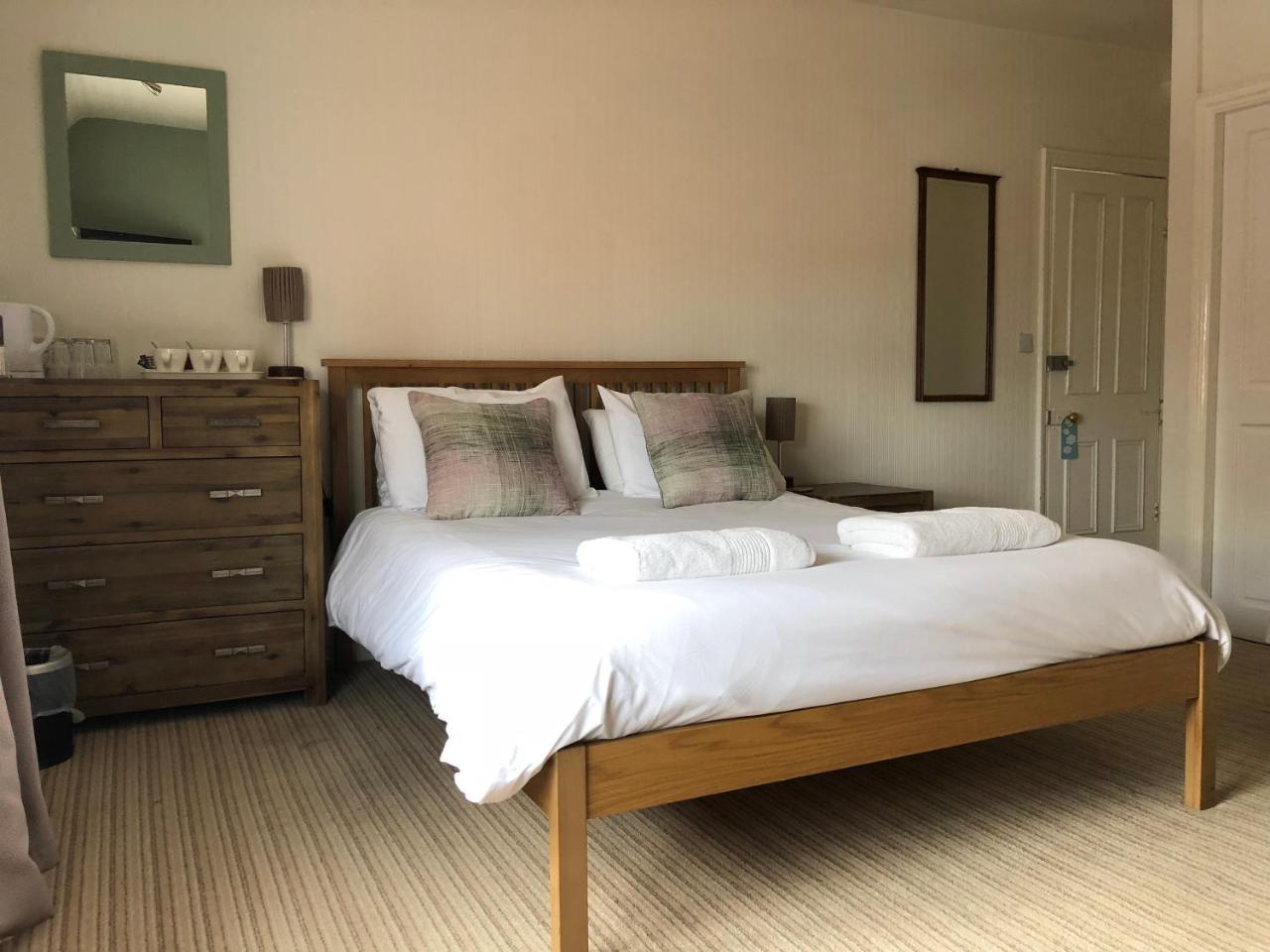Corra Lynn Bed & Breakfast Whitby Eksteriør bilde